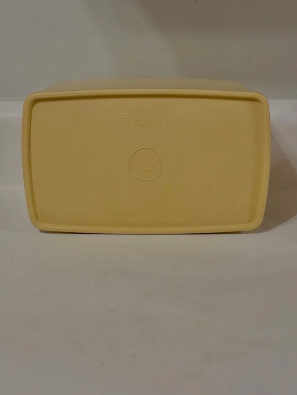 Vintage Tupperware Pack-N-Seal Rectangle  Container  #1527 w/#714 Almond Seal